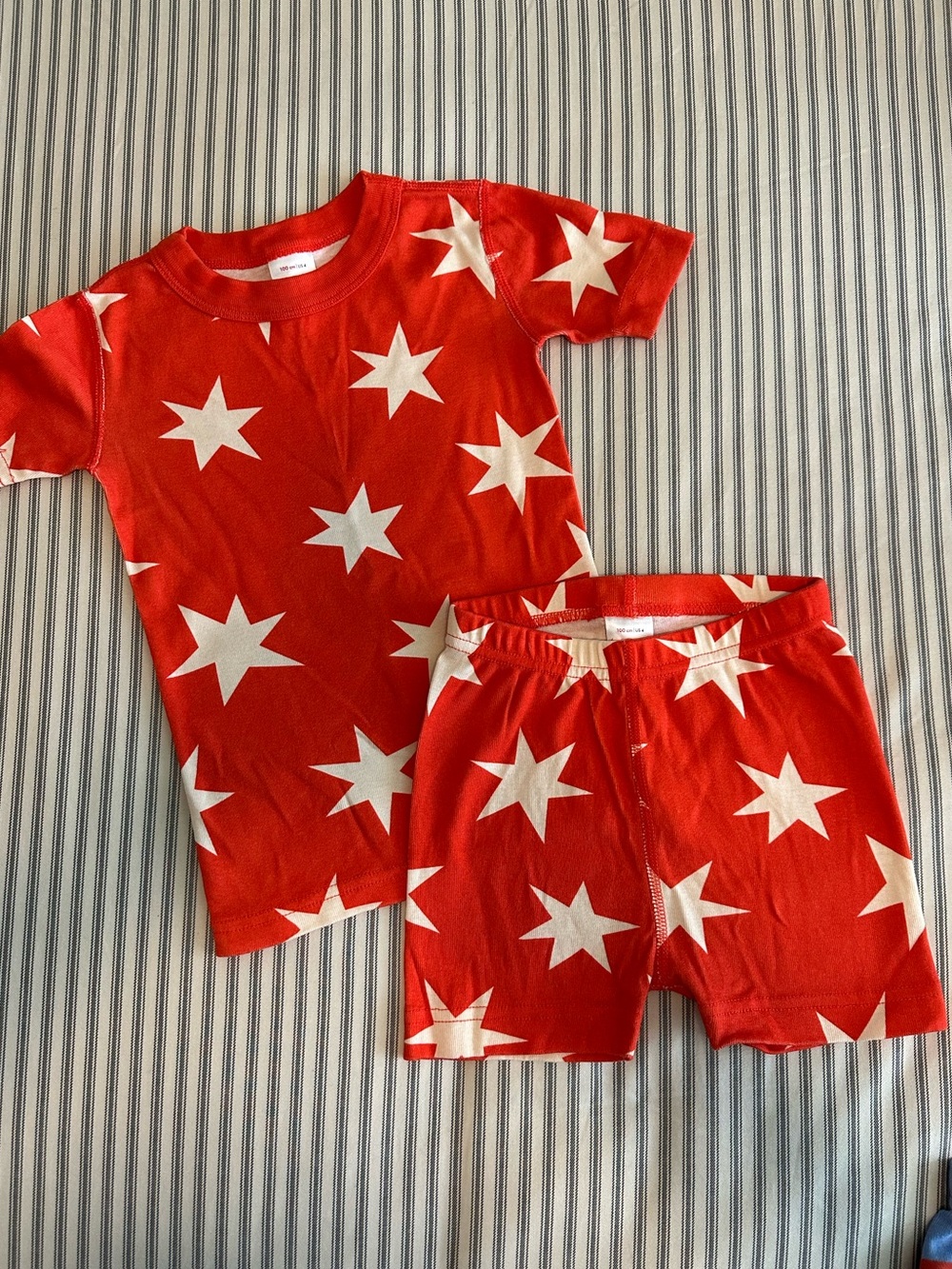 Hanna Andersson Size 4 Pajama Sets Bundle - Picture 2 of 5